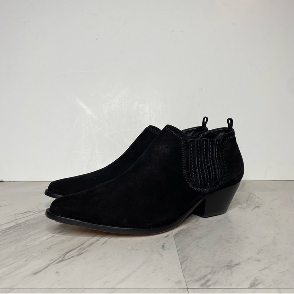 New! Schutz Jacqueline Low Profile Black Suede Bootie 8.5 - Picture 12 of 12